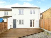 New Wanstead, Wanstead, 2 Bedroom End