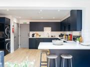 Newcombe Road, Southampton SO15, 7 bed semi detached...