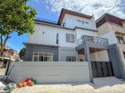 Newly Built 3 Storey Corner Single Attached House in...