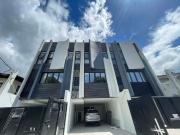 Newly Built 5 Bedroom Townhouse in Teachers Village QC Gio