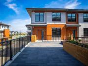 Newly Built Furnished & Stylish Urban Townhouse – 2 Bed...