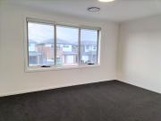 Newly Luxury 4 Bedroom Family Home