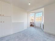 Newly refurb'd 2 Bedroom Flat, Shepherds Bush W12