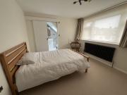 Newly Refurbed 1 Bed Flat, Zone 4 Central Line