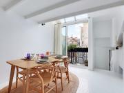 Newly refurbished, cosy and atypical flat, quiet and...