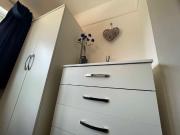 Newly Refurbished Double Room *Great Local Amenities