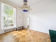 Newly refurbished one bed flat on Porchester Terrace North