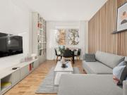 Newly Refurbished Two Bedroom Apartment in Lankwitz,...