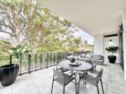 Newly released high quality and luxury brand new...