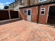 Newly Renovated 1 Bed Flat Available Immediately