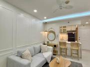 Newly Renovated 1 Bedroom Unit for Lease in Two Serendra...