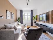 Newly Renovated 2 Room Apartment with Spacious Living...