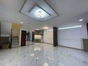 Newly Renovated 2 Storey Townhouse with 3BR and Parking...