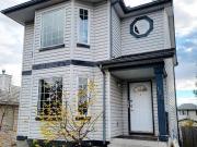 Newly Renovated 2Story Main Floor for Rent Nov 1