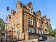 Newly Renovated 3 Bedroom Apartment