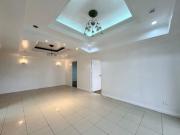 Newly Renovated 3 Bedroom Condo with Tandem Parking and...