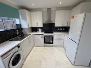 Newly Renovated 3 Bedroom House with Large Garden