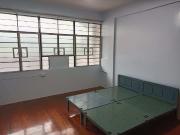 Newly Renovated Apartment Unit High Ceiling and Bright...