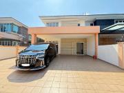 Newly Renovated Double Storey SemiD at Bandar Country...
