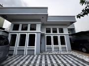 Newly Renovated Dream Home: 5 Bedrooms, 4 Car Garage,...