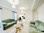 Newly Renovated First Floor 2 Bed Flat, Brixton