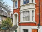 Newly Renovated First Floor Flat in Acton Town