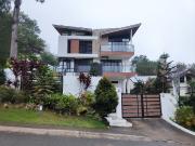 Newly Renovated Fully Furnished 3 Storey Vacation Home...