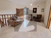 Newly renovated fuly furnished house with garden in...