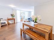 Newly renovated furnished Bondi apartment