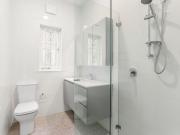 Newly Renovated Ground Floor Apartment with Lock Up...