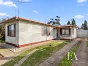 APPLICATION APPROVED* Newly renovated Home in Convenient...