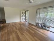 Newly renovated home in friendly neighbourhood