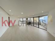 Newly Renovated Luxury Condo for Sale in Ritz Towers,...