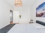 newly renovated quiet and cosy 3 room apartment close to...