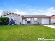 Newly renovated spacious 2 bed/1.5 bath, with all new...