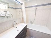 Newly renovated, spacious apartment with balcony, Graz...