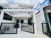 Newly Renovated Townhouse for Sale in BF International,...