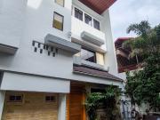 NEWLY RENOVATED TOWNHOUSE FOR SALE IN NEW MANILA, QUEZON...