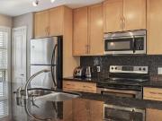 Newly renovated townhouse located in Aspen with 2...