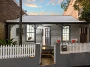 Newly revived cottage with a lush north facing garden