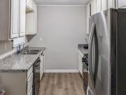 Newlyrenovated & comfy Stone Mountain House with L