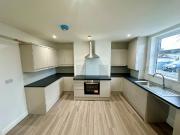 Newmarket Lane, Leeds LS26, 2 bed property to rent, £950...