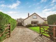 Newmarket Road, Moulton CB8, 5 bed detached bungalow to...