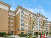 Newport Avenue, London, 2 Bedroom Flat
