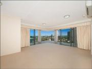 Nexus Towers Stunning 3 Bedroom with Water Views!