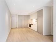 Nice 1103/450 St. Kilda Road, Melbourne Apartment for...