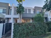 Deal! 11/2 Emily Way, Varsity Lakes, QLD 4227