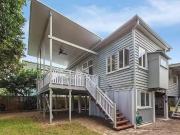 For Rent! 17 Glena Street, FAIRFIELD, QLD 4103 House for...