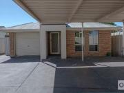 Cheap 17A Dominic Crescent, Morphett Vale SA 5162