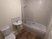 Charming 1 BA 2 bedroom apartment for rent in Whitfield...